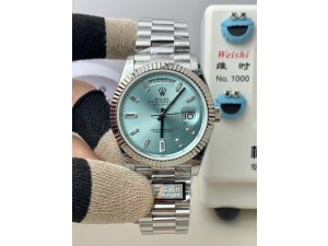 Day Date 228239 40mm 904L SS Bezel QF Gain Weight Ice Blue Dial T Dia Markers on SS President Bracelet A2836