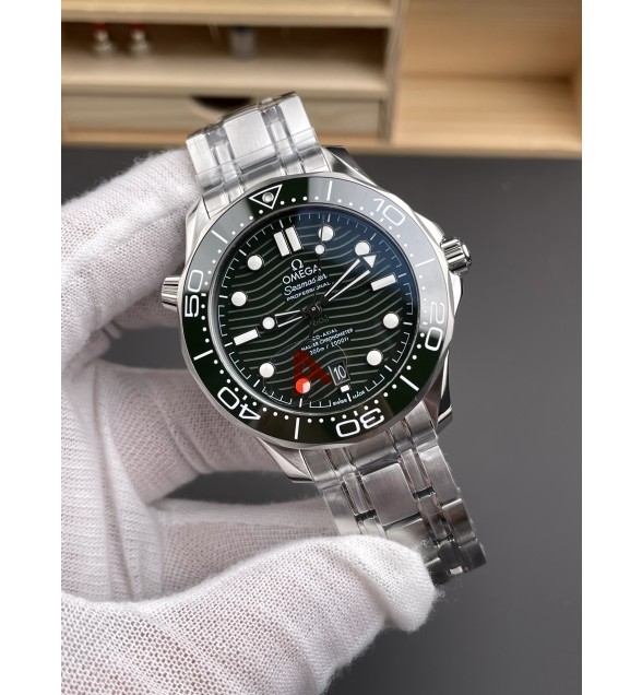 Seamaster Diver 300M Green Ceramic Bezel V6 VSF 1:1 Best Edition Green Dial On SS Bracelet Super Clone Asian 8800