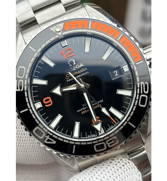 Planet Ocean 43.5mm SS VSF 1:1 Best Edition Black/Orange Bezel Black Dial on SS Bracelet A8900 Super Clone