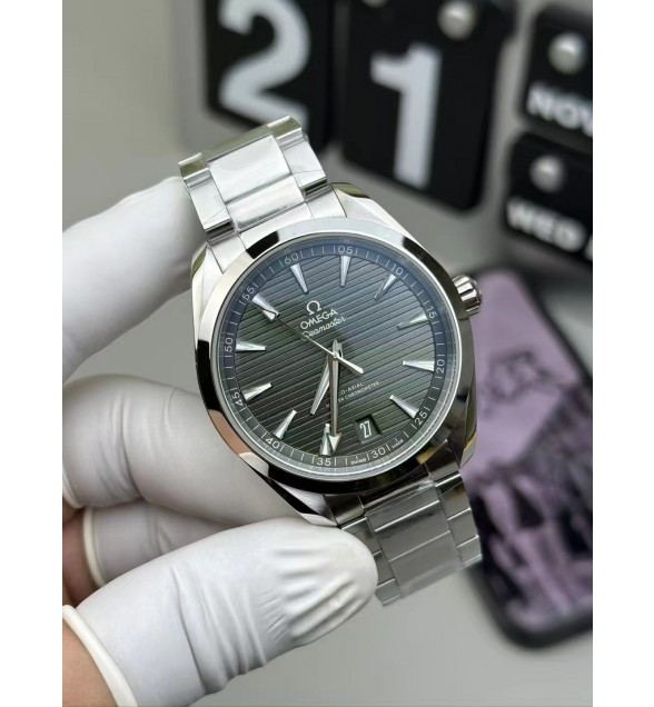 Aqua Terra 150M Master Chronometers VSF 1:1 Best Edition Green Dial on SS Bracelet A8900 Super Clone