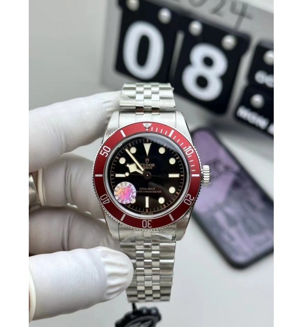 Heritage Black Bay Bronze ZF 1:1 Best Edition On Aged Brown Leather Strap A2824 V2