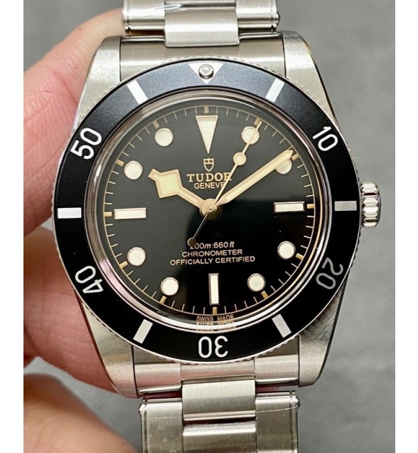 Heritage Black Bay M79000N 37mm SS ZF 1:1 Best Edition Black Dial Black Bezel on SS Bracelet A2824