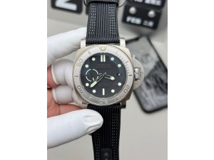 PAM984 Mike Horn Submersible VSF 1:1 Best Edition Black Dial on Black Nylon Strap P.9010 Clone