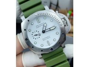 PAM1226 Y VSF 1:1 Best Edition White Dial on Green Rubber Strap P.900 Super Clone