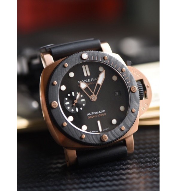 PAM1070 W VSF 1:1 Best Edition Black Dial on Black Rubber Strap P900
