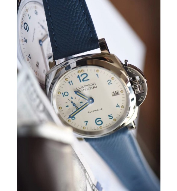 PAM906 Luminor Due VSF Best Edition White Dial on Blue Leather Strap AXXXIV